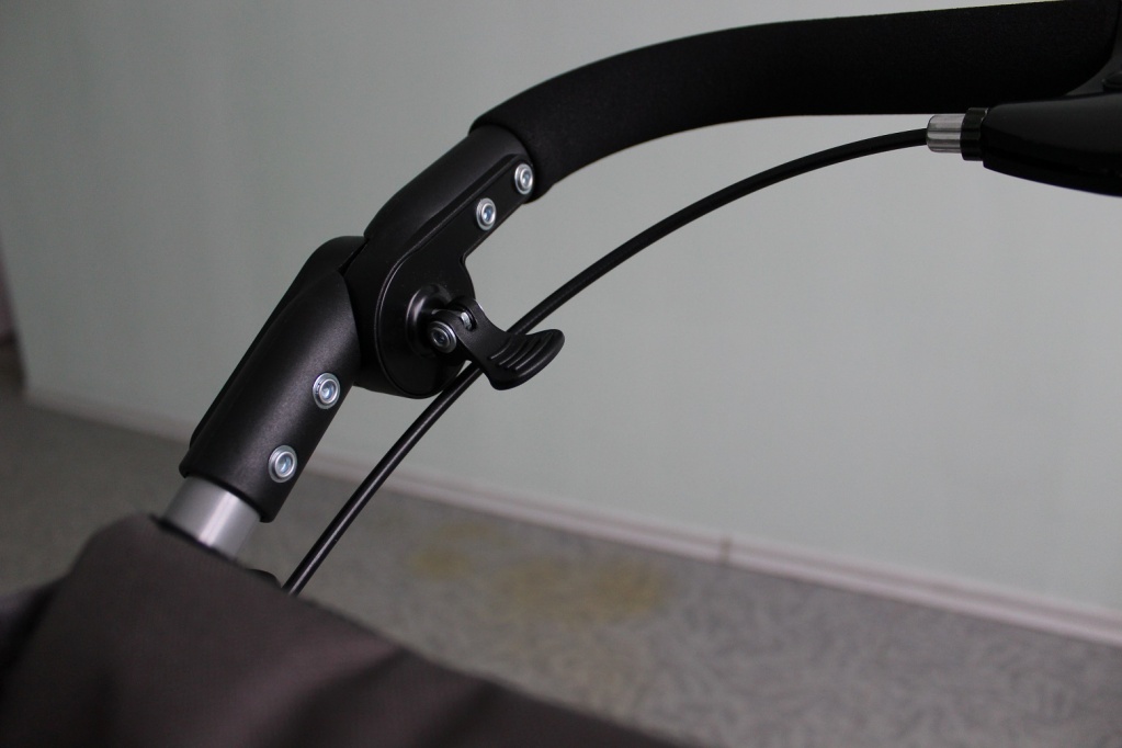 угол наклона ручки коляски Special Tomato Jogger.JPG