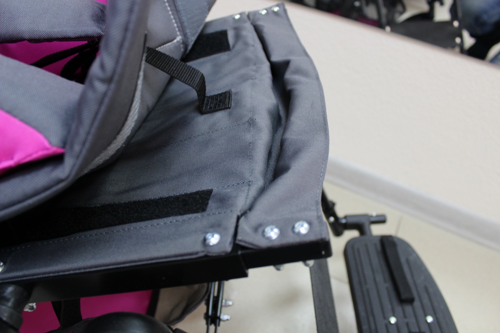 оптимус коляска_запас и система регулировки (2).JPG